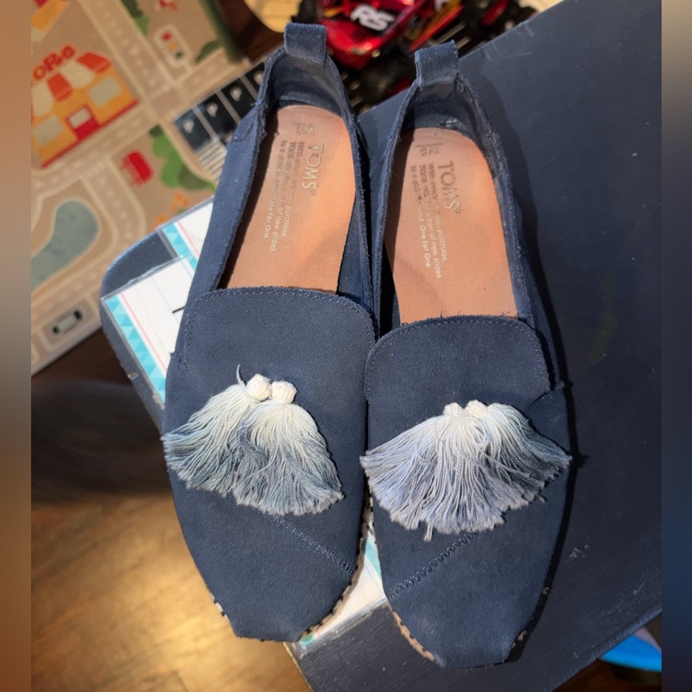 TOMS Women's Deconstructed Suede
Tassel Alpargata slip-on shoes Navy blue - Picture 3 of 8